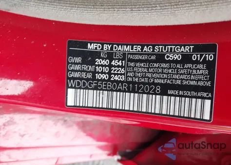 2010 Mercedes-Benz C 300 Sport z USA, uszkodzony, nr VIN WDDGF5EB0AR112028